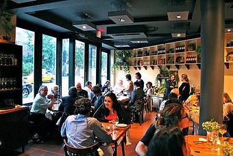 Interior - Ristorante Rafele in Midtown East - New York, NY Italian Restaurants Interior - Ristorante Rafele in Midtown East - New York, NY Italian Restaurants