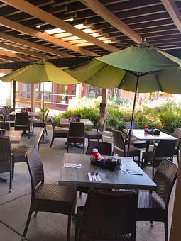 Interior - RJ's Cafe in Dana Point, CA American Restaurants