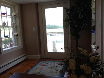 Interior - Roht Marine in Marshfield, MA Restaurants/Food & Dining
