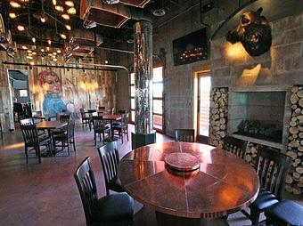 Interior - Rosie O'Grady's in Southgate, MI Bars & Grills