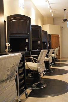 Interior - Russo Salon & Spa in Fountain Hills, Across from Bashas, 2 blocks West of the fountain. - Fountain Hills, AZ Beauty Salons