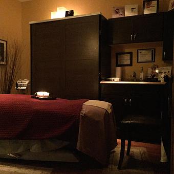 Interior: Experience our Signature Facial in the beautiful Spa Aesthetics Room. - Russo Salon & Spa in Fountain Hills, Across from Bashas, 2 blocks West of the fountain. - Fountain Hills, AZ Beauty Salons