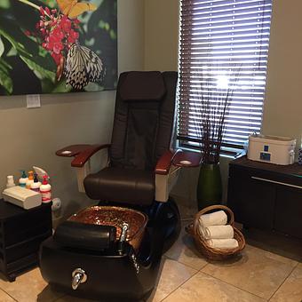 Interior: Enjoy a relaxing pedicure in our lovely pedicure thrones, including a back massage feature! - Russo Salon & Spa in Fountain Hills, Across from Bashas, 2 blocks West of the fountain. - Fountain Hills, AZ Beauty Salons