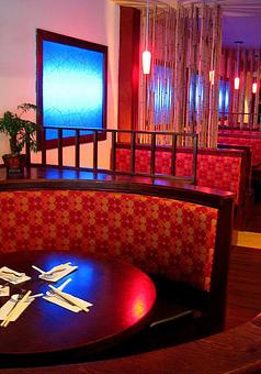 Interior - Saigon Restaurant and Bar in Cleveland, OH Vietnamese Restaurants