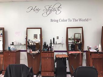 Interior - Salon G in Mundelein, IL Beauty Salons