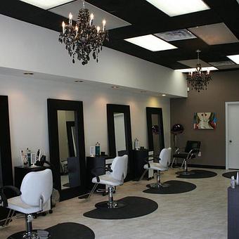 Interior - Salon Gossip in Bloomfield, NJ Beauty Salons
