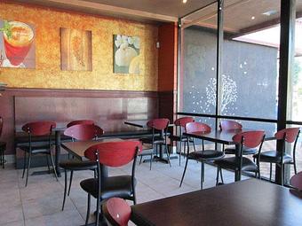 Interior - Satu Thai Bistro in Azusa, CA Thai Restaurants