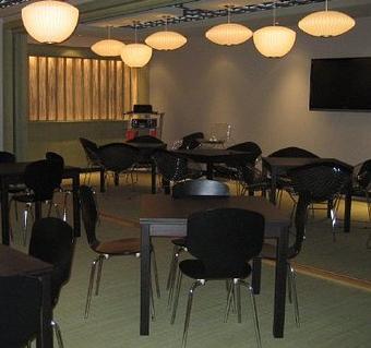 Interior - School Restaurant in Chippendale Square - Lexington, KY French Restaurants