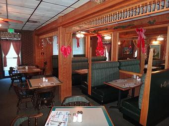 Interior - Scoozzi Family Restaurant in Dundalk, MD American Restaurants