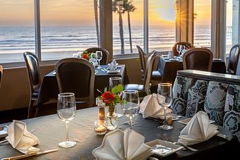 Interior - SeaVenture Restaurant in Pismo Beach, CA American Restaurants