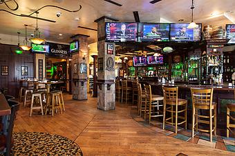 Interior: Televisions at the Bar - Slainte Irish Pub in Boynton Beach - Boynton Beach, FL Restaurants/Food & Dining