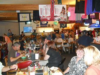 Interior - Sporty's Steakhouse in Across from Les Schwab and behind Pizza Hut on Broadway - Moses Lake, WA American Restaurants