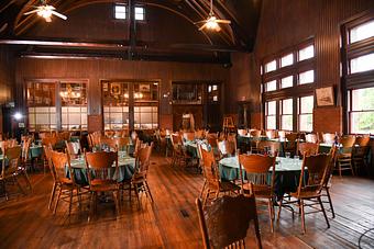 Interior - Steaming Tender in Palmer, MA American Restaurants