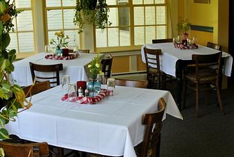 Interior: Dining Room - Stone Hearth Inn & Tavern in CHESTER, VT American Restaurants