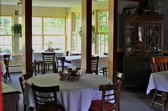Interior: Dining Room - Stone Hearth Inn & Tavern in CHESTER, VT American Restaurants