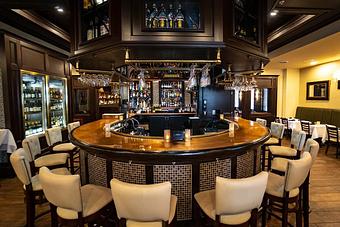 Interior - Southern Style Kitchen And Cocktails in Naples, FL Seafood Restaurants
