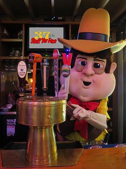Interior - Stuff Yer Face in New Brunswick, NJ American Restaurants