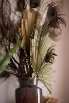 Interior - Suz Pratt The Holistic Stylist in Ferguson Historic Business District ~ Jeske Park - Ferguson, MO Beauty Salons