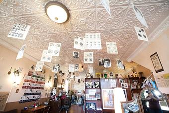 Interior - Suz Pratt The Holistic Stylist in Ferguson Historic Business District ~ Jeske Park - Ferguson, MO Beauty Salons