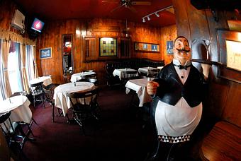 Interior - Swingin' Door Exchange in Milwaukee, WI American Restaurants