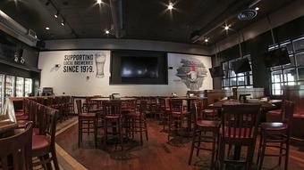 Interior - Taco Mac Johns Creek in Suwanee, GA American Restaurants