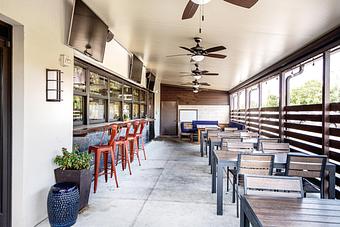 Interior - The'401 Table and Tap in Bellaire, Texas - Bellaire, TX American Restaurants