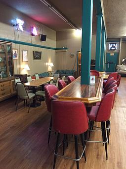 Interior - The Desert Room in Gardena, CA Bars & Grills