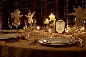 Interior - The Happ Inn Bar & Grill in Northfield, IL American Restaurants