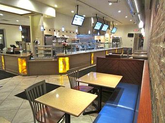 Interior - The Picnic Basket in Libertyville, IL American Restaurants