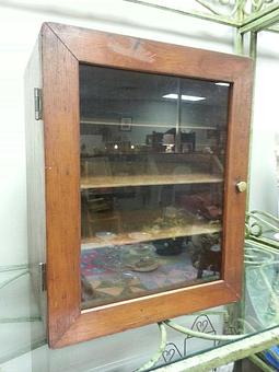 Interior - The Sampler in Hudson in Hudson, OH Shopping & Shopping Services