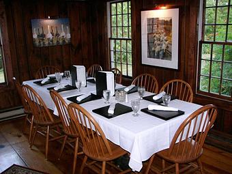 Interior - The Sun Tavern in Duxbury, MA American Restaurants