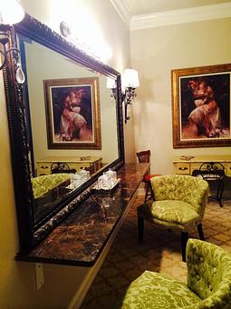 Interior - Thistlewood Manor & Gardens in South of Kyle - Kyle, TX Nurseries & Garden Centers