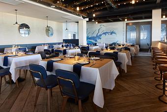 Interior - Tides Coastal Kitchen in Virginia Beach, VA American Restaurants