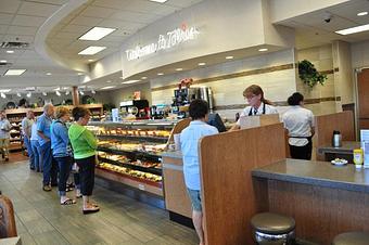 Interior - Tobie's in Hinckley, MN Bakeries