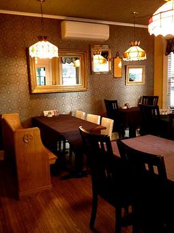 Interior - Tomato Pie Cafe in Lititz, PA American Restaurants