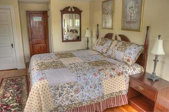 Interior - Top Notch Inn in Gorham, NH Bed & Breakfast