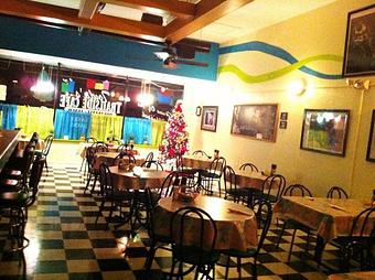 Interior - Toula's Trailside Cafe in Tarpon Springs, FL American Restaurants