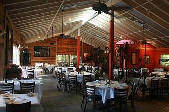 Interior - Traders Cafe in Sanibel, FL American Restaurants