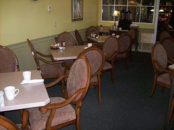 Interior - Trail Cafe and Grill in Naples, FL American Restaurants