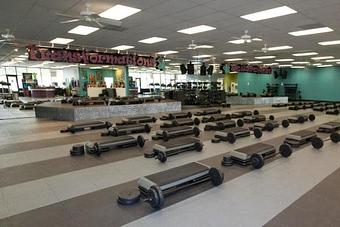 Interior - Transformations Fitness for Women in Pasadena, MD Health Clubs & Gymnasiums