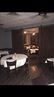 Interior - Tre Fratelli in Langhorne, PA Pizza Restaurant