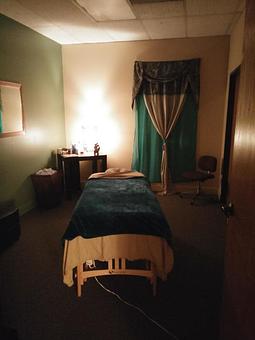 Interior - Two Suns Massage Therapy in Clackamas, OR Massage Therapy
