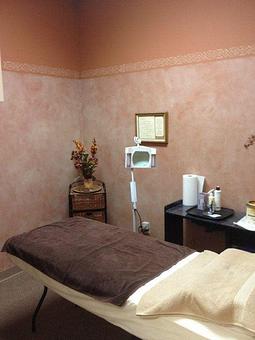 Interior - Ultimate Illusions in Spring House, PA Day Spas