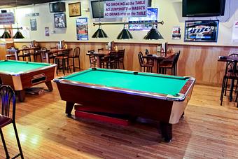 Interior - Uncle Mick's Bar & Grill in Jupiter, FL American Restaurants