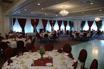 Interior - USS Chowder Pot IV in Hartford, CT Seafood Restaurants