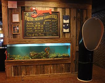 Interior - USS Chowder Pot IV in Hartford, CT Seafood Restaurants
