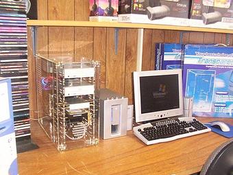 Interior - Vaughn's Computer Central in Gladstone, MO Computer Repair