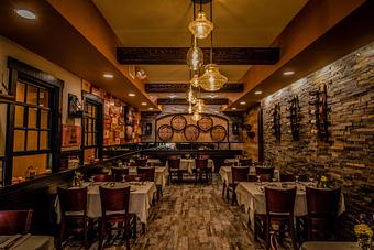 Interior - Villaggio Iccara in Trenton, NJ Pizza Restaurant