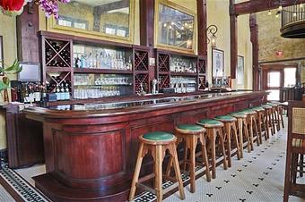 Interior - Vincent Chiccos in Upper King St, in Downtown Charleston - Charleston, SC Italian Restaurants