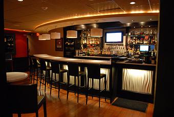 Interior - Vine Restaurant in Basking Ridge, NJ Restaurants/Food & Dining